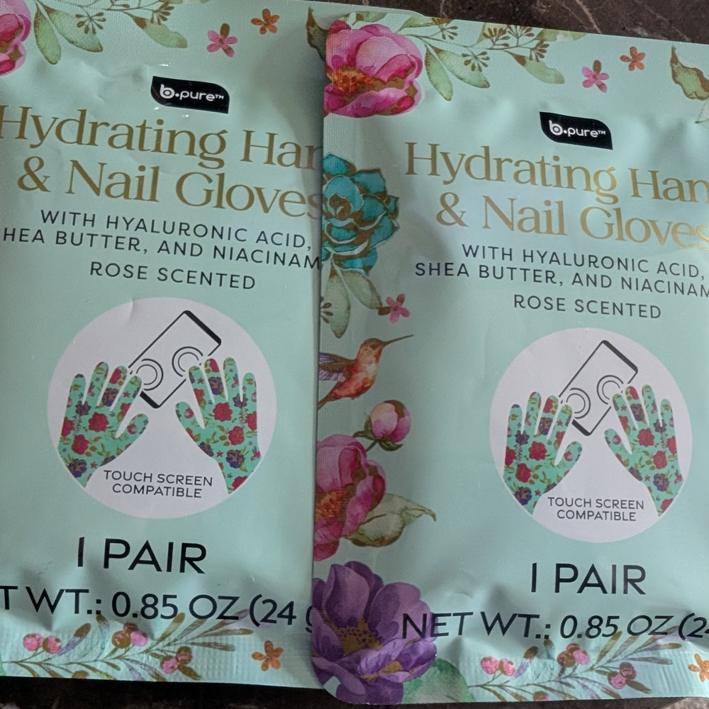 New!Hydrating Hand & Nail Gloves Set - Rose Scented